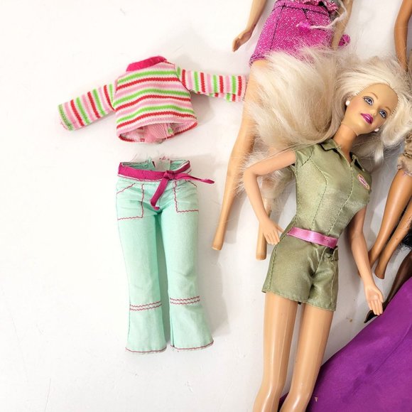 1990s Barbie Lot with Clothes Nine Dolls - Picture 6 of 7